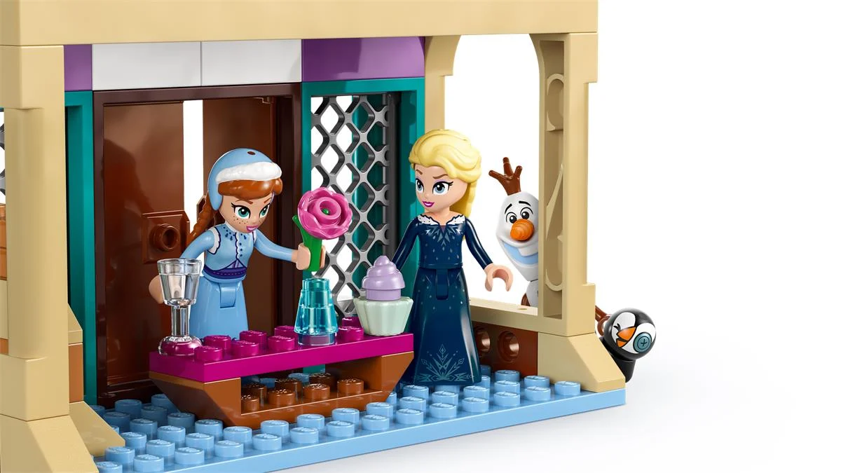 LEGO 43265 Castello di ghiaccio di Arendelle - Image 4