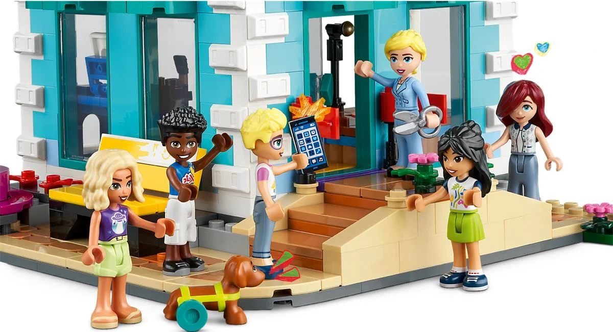 LEGO 41748 Centro comunitario di Heartlake City - Image 5