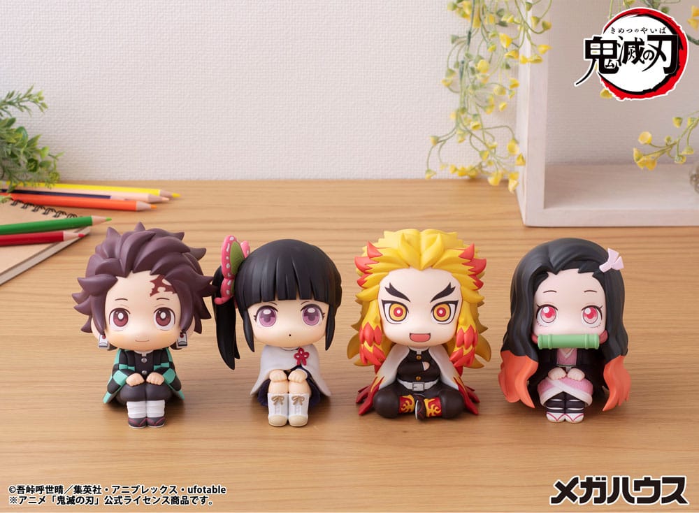 Demon Slayer Kimetsu no Yaiba Look Up PVC Statue Rengoku Kyojuro 11 cm - Image 4