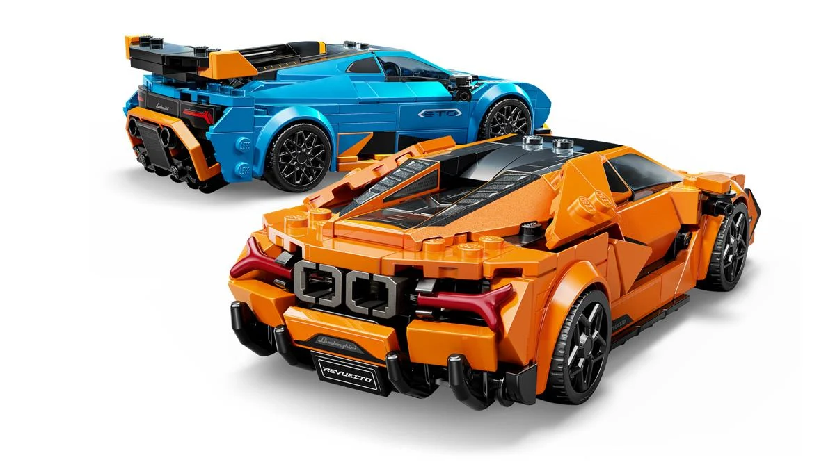 LEGO 77238 Lamborghini Revuelto e Huracan STO - Image 6