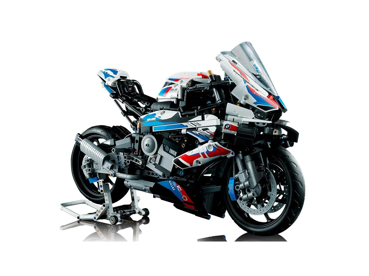 LEGO 42130 TECHNIC BMW M1000 RR - Image 6