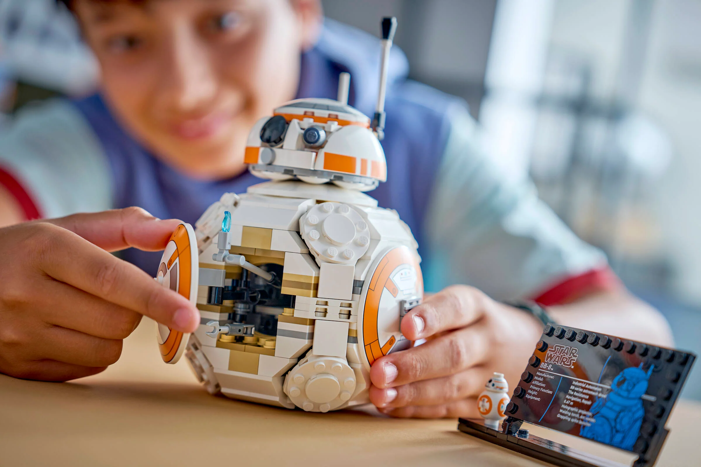LEGO 75452 Star Wars Droide Astromeccanico BB-8 - Image 4