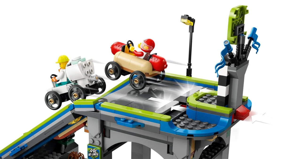 LEGO 60460 Nessun limite: gara sulla pista a rampe - Image 6