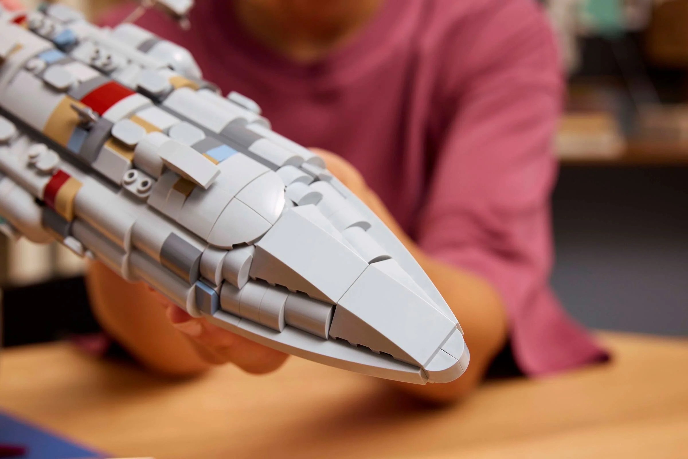 LEGO 75405 Starcruiser Home One - Image 5